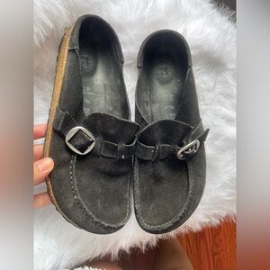 Birkenstock Kids Black Moccasins with Buckle